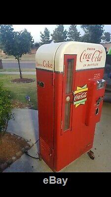 Original Vendo 81b Coke Machine