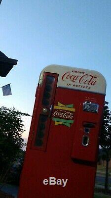 Original Vendo 81b Coke Machine