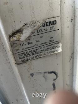 Parts Only! For a 7 UP Vending Choice-Veno Windsor Lock. Ct Vending Machine