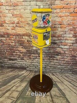 Peanuts M&m candy machine vending vintage 1¢ Acorn glass penny machine