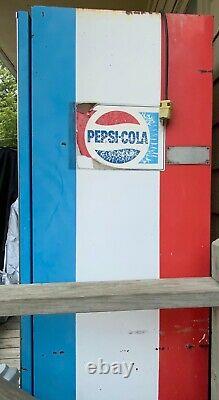 Pepsi Bottle Vendo Machine Cools Perfectly Antique Soda Pop Advertising