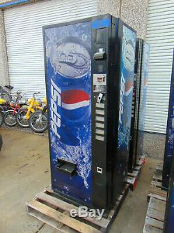 Pepsi/Coke Dixie Narco 276-6 Flat Front Soda Vending Machine WithCoin & $Bill'S