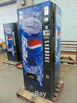 Pepsi/Coke Dixie Narco 276-6 Flat Front Soda Vending Machine WithCoin & $Bill'S