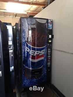 Pepsi Multi Price Soda Vending Machine Royal Vendors 768-10 Melin IV Refurbished