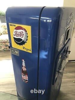 Pepsi VMC 33 Restorer. Mid 1950s