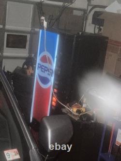 Pepsi Vending Machine/ Dixie Narco