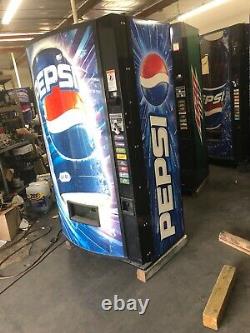 Pepsi Vendo 407-8 Soda Vending Machine WithCoin & Bill Acceptor Made In USA