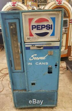 Pepsi Vendo Model VF-563 Can Soda Machine