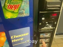 Pepsi vending machine Does not work! Don't know what's wrong with it