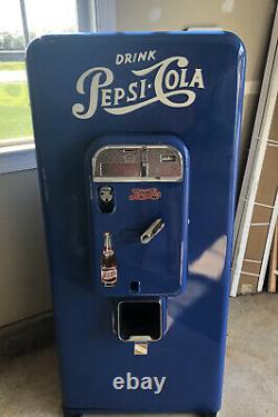 RARE MINT 1957 Pepsi Cola Vending Machine VMC 88 Vintage Collectors Item