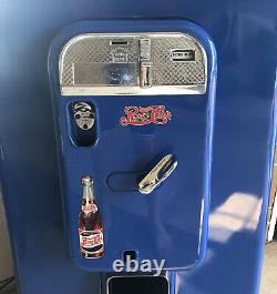 RARE MINT 1957 Pepsi Cola Vending Machine VMC 88 Vintage Collectors Item