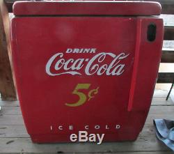 RARE VTG Genuine Coke Coca Cola Machine All Original WORKS, 5 Cent bottles
