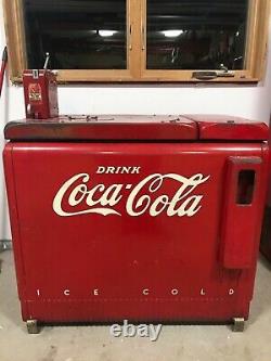 Rare Vintage1936-1940 Era Coca-Cola Machine