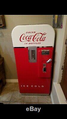 Restored Vendo 39 Coke Machine