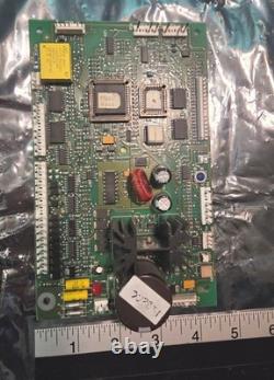 Royal 650 & 768 soda vending machine main Merlin IV control board Tested good