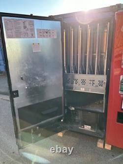 Royal Rvcv-550-6 6 Selection Soda Drink Vending Machine CC Reader Capable