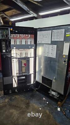 Royal Vendors 660-8 Coca-Cola 8 Selection Cans And Bottles Soda Machine Drink Ma