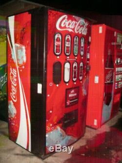 Royal Vendors 660 Soda Pop Drink Vending Machine