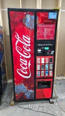Royal Vendors 804-12 Coca-Cola 12 Selection Cans And Bottles Drink Soda Machine