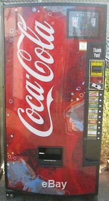 Royal Vendors Soda Vending Machine
