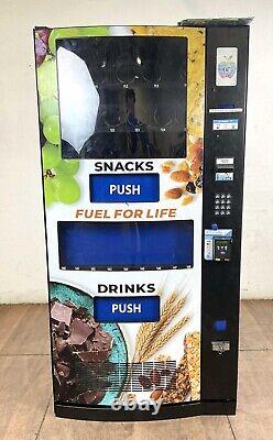 Seaga HY 2100-9 Combo Soda/Snack Vending Machine