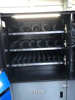 Seaga HY2100 Combo Snack Soda Vending Machine
