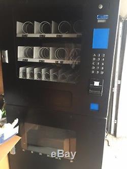 Seaga combo soda snack vending machine