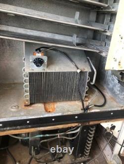 Seven Up VMC 110 Soda Machine, Very Scarce, FOB Southern California