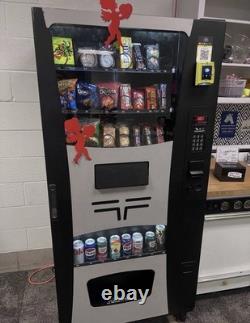 Snack & Soda Combo Vending Machine for Snack and Can with card reader