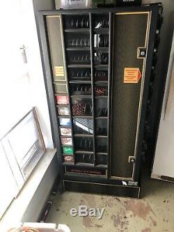 Snack Vending Machine COMBO SODA SNACK / CANDY W Changer Pick Up Oklahoma City
