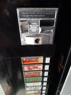 Soda Drink Can Vending Machine 39x77x30 Dollar Coin Op 8 Slot Cold