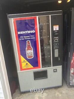 Soda machine, works well, drinks, pop, beverage