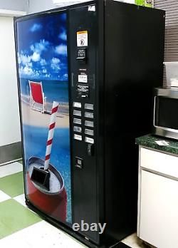 Soda pop vending machine USI model 3037-10B. Repair NOT WORKING Properly