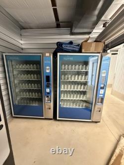 Touchscreen Bevmax Pop Drink Beverage Soda Vending Machine