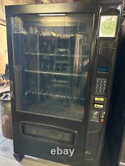 USI WITTERN 3566 REFURBISHED SODA SNACK COMBO VENDING MACHINE WithCARD READER