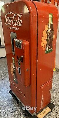 Unrestored 1950 Vendo 39 Coke Machine