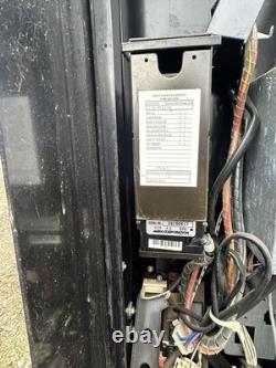 Used Royal 376-8 Soda Vending Machine