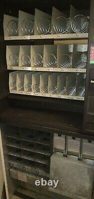 Used combo vending machine soda can drink/chips snack Pick up Houston. TX
