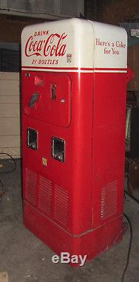 VINTAGE 1950s VMC 72 Double Chute Coca Cola Machine All Orig cools+ & Works+