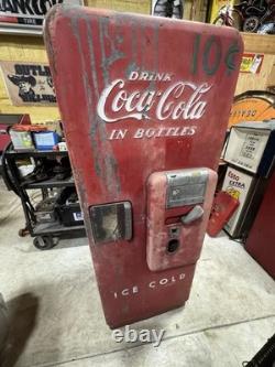 VINTAGE COCA COLA VENDING MACHINES (3 Total)
