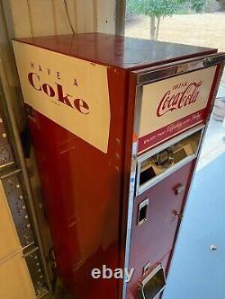 VINTAGE Coca Cola CAVALIER 1955 VENDING MACHINE