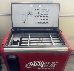 VINTAGE Coca-Cola IDEAL 55 SLIDER COOLER MACHINE Nice Shape