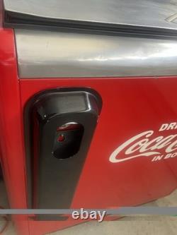 VINTAGE Coca-Cola IDEAL 55 SLIDER COOLER MACHINE Nice Shape