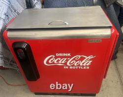 VINTAGE Coca-Cola IDEAL 55 SLIDER COOLER MACHINE Nice Shape