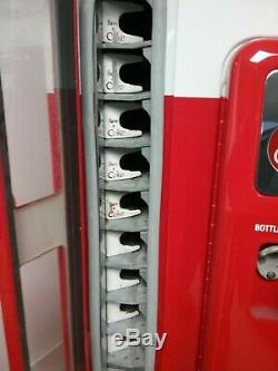VINTAGE Coca Cola Machine (TOTALLY RESTORED)