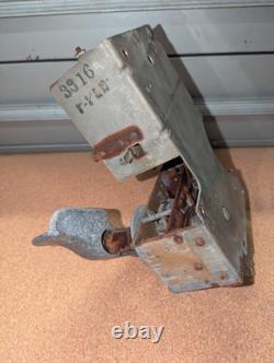VMC 33 27 Original Coca Cola Coke Pepsi 7up Machine Handle Push Down Mechanism