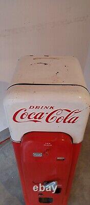 VMC Vendo 44 Vintage Coca Cola Coke Machine