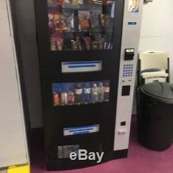 Vending Machine COMBO SODA / SNACK candy pop Office Deli Food truck Genesis1