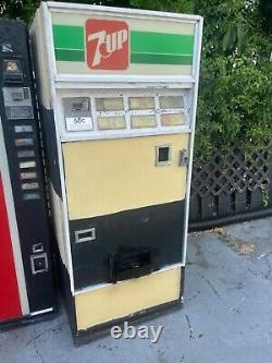 Vending machine 7up Height And Weight 27x67 Inches
