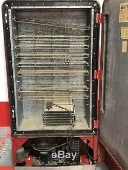 Vendo 110 Working Cooling Antique Soda Pop Coca Cola Coke Machine